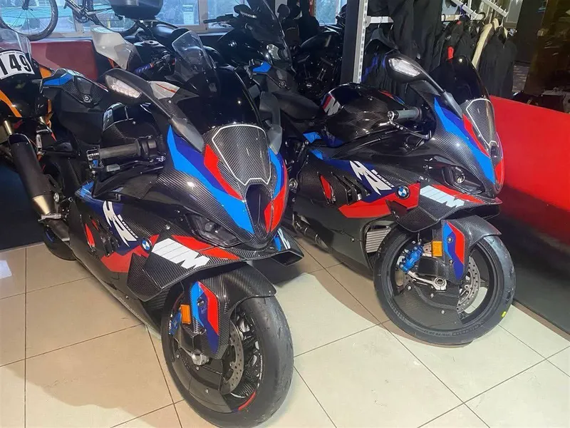 BMW M 1000 RR